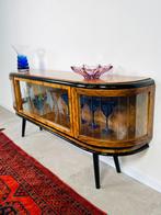 Art-deco  dressoir “Lisa” met facet geslepen glas