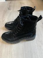 Hugo Boss veterschoen zwart - Nieuw - Maat 41, Kleding | Dames, Ophalen of Verzenden, Nieuw, Zwart, Overige typen
