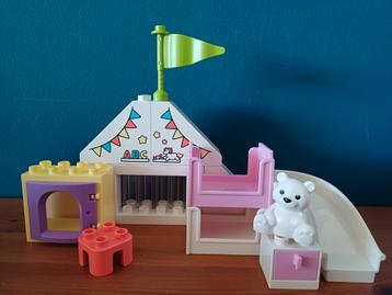 Duplo lego Slaapkamer  (deels set 10929) beschikbaar voor biedingen