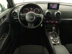 Audi A3 1.4 TFSI S Line | Stoelverwarming | Trekhaak | Navig, Auto's, Audi, Stof, Gebruikt, 4 cilinders, Wit
