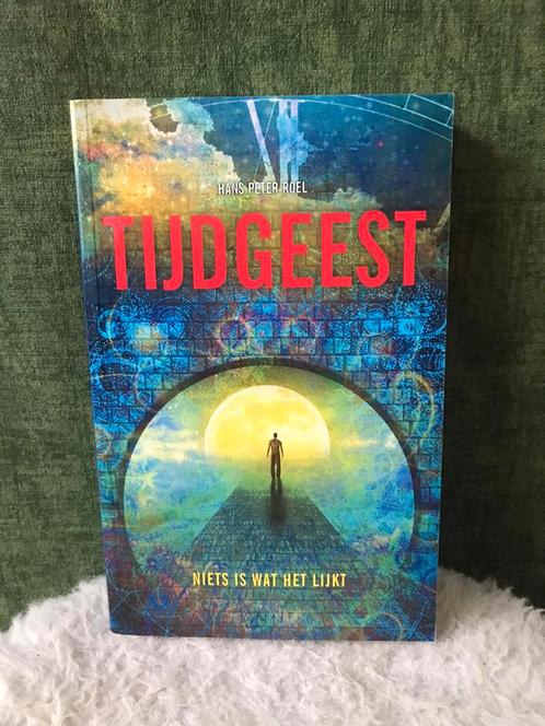Hans Peter Roel - Tijdgeest, Boeken, Romans, Zo goed als nieuw, Nederland, Ophalen of Verzenden