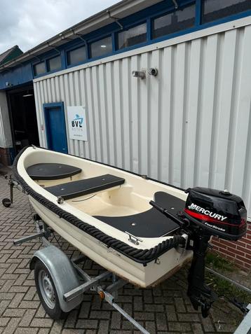 Sloepje liberty 300 met kussenset en kabelaring zonder motor beschikbaar voor biedingen