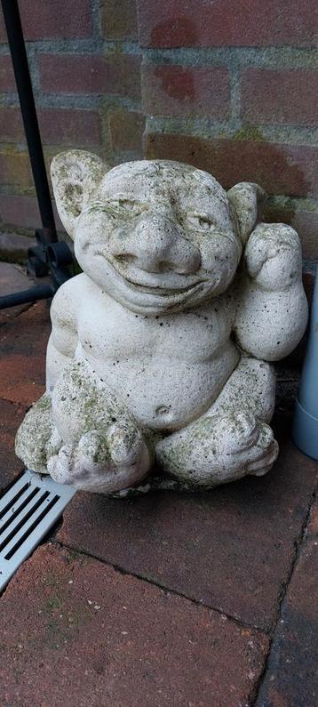 Betonnen Tuin Trol - 28cm beschikbaar voor biedingen