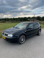 Volkswagen Golf 2.0 85KW 2002 Zwart, Auto's, Stof, Beige, 4 cilinders, 1984 cc
