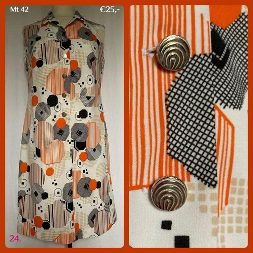 24. Vintage jurk mt 42, Kleding | Dames, Jurken, Gedragen, Maat 42/44 (L), Oranje, Ophalen of Verzenden