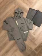 Essentials Pak Maat S en M -GELIJK AAN ORIGINEEL Op voorraad, Kleding | Heren, Broeken en Pantalons, Ophalen, Nieuw, Maat 48/50 (M)