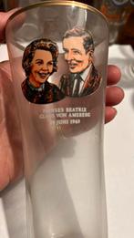 Bierglas beatrix en claus huwelijk koningshuis, Verzamelen, Ophalen of Verzenden, Zo goed als nieuw, Servies