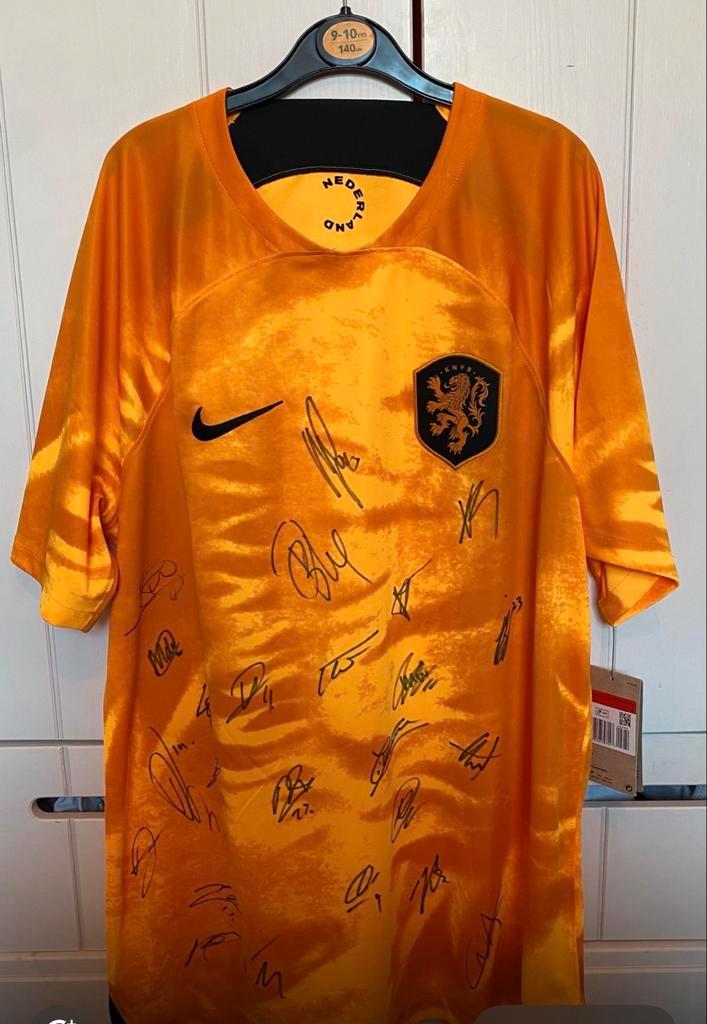 NIEUW Gesigneerd Nederlands Elftal Shirt 2023-2024, Sport en Fitness, Voetbal, Nieuw, Shirt, Maat L, Ophalen of Verzenden