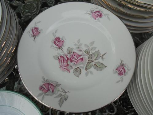 6 x Dinerbord met roze rozen en zilver randje, Antiek en Kunst, Antiek | Servies los, Ophalen of Verzenden