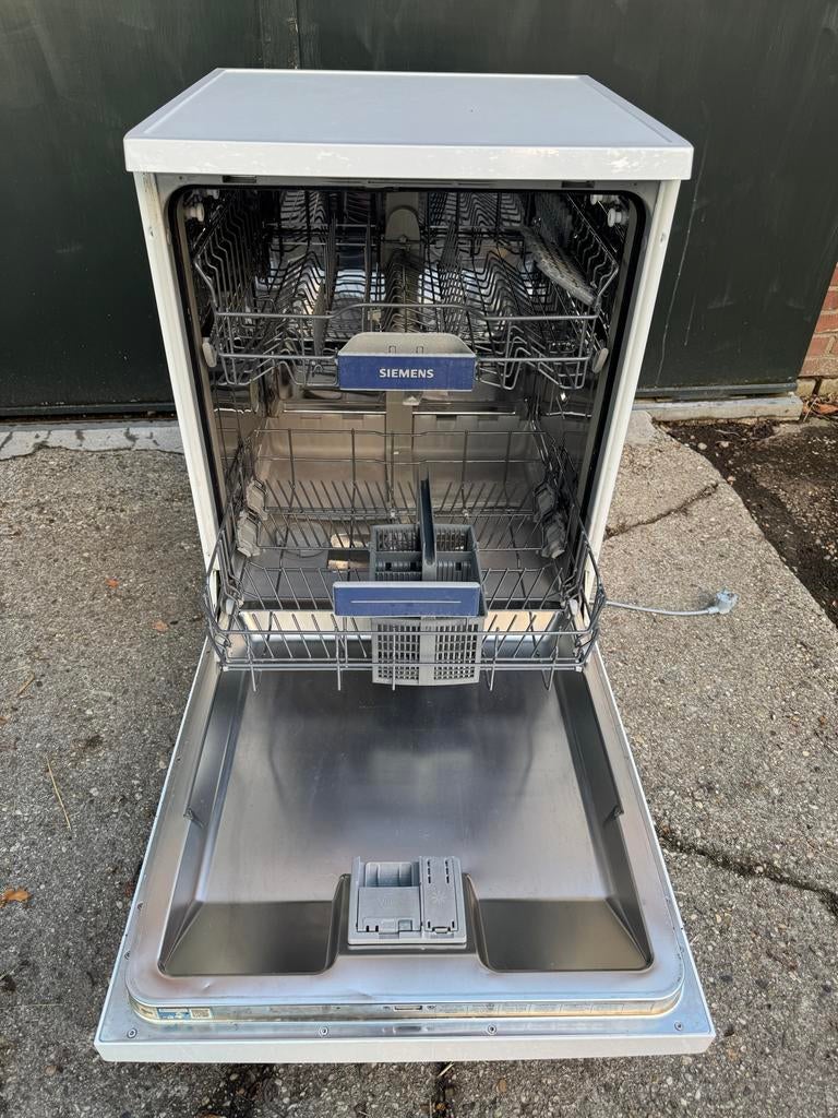 Siemens IQ300 Wifi Vaatwasser, Ophalen, 60 cm of meer, Zo goed als nieuw, Energieklasse A of zuiniger