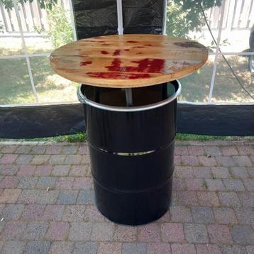 tontafel statafel feesttafel biertafel oliedrum olievat beschikbaar voor biedingen