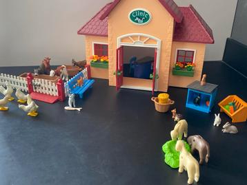 Playmobil Dierenkliniek Compleet beschikbaar voor biedingen
