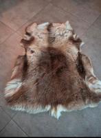 Rendierhuid / vel uit Lapland, Huis en Inrichting, Woonaccessoires | Plaids en Woondekens, Ophalen of Verzenden, Zo goed als nieuw