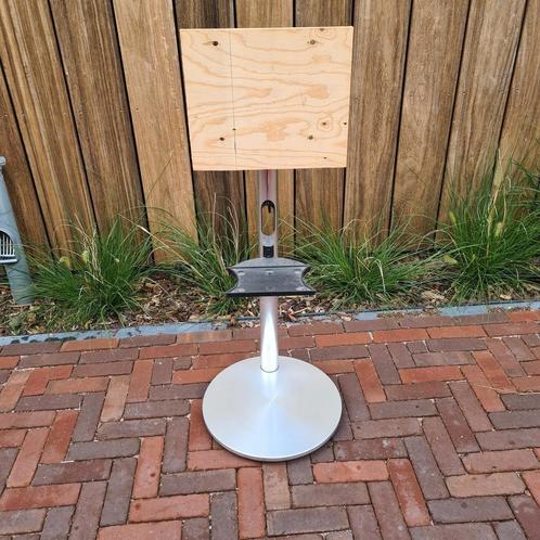 b&o staande tv steun - ook universeel te gebruiken, Audio, Tv en Foto, Televisiebeugels, Gebruikt, Ophalen
