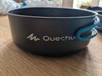 Quechua kampeer pannensetje bekers bestek, Caravans en Kamperen, Kampeeraccessoires, Ophalen of Verzenden, Gebruikt
