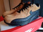 Nike air max 90 brown suède zwart asia exclusive us 12 eu 46, Ophalen, Nike, Nieuw, Sneakers of Gympen