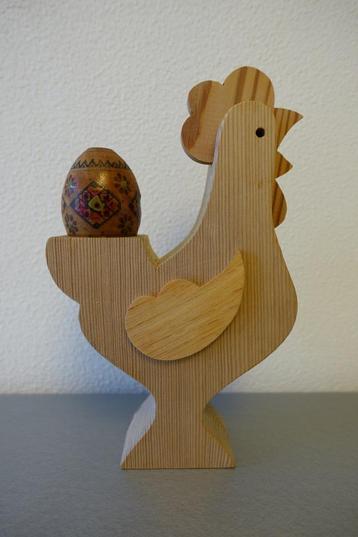 Unieke houten kip / haan – decoratie of eierdraagster  beschikbaar voor biedingen