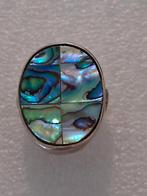 Zilveren ring met pauaschelp, Verzenden, 19 tot 20, Nieuw, Dame