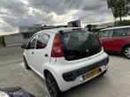 Peugeot 107 1.0 12V 5DR 2011 | Airco |Lm velgen, Voorwielaandrijving, Euro 5, 4 stoelen, Origineel Nederlands