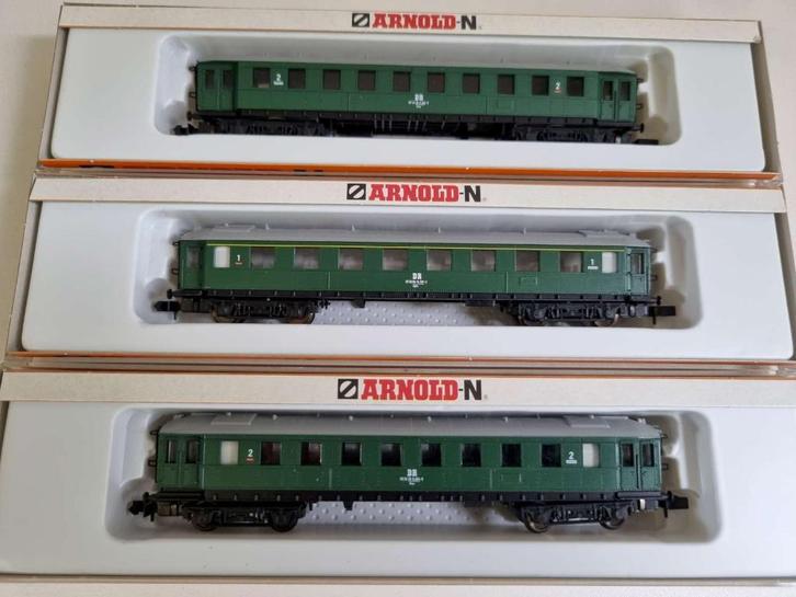 Arnold - Personenwagons van de DR uit Ep IV, Hobby en Vrije tijd, Modeltreinen | N-Spoor, Zo goed als nieuw, Locomotief, Gelijkstroom