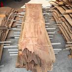 Boomstam tafel blad Cipress hout. Tafelblad schaaldeel epoxy, Huis en Inrichting, Tafels | Bijzettafels, Ophalen, Zo goed als nieuw
