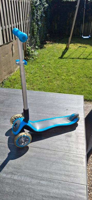 Step Globber Premium 2.0 als Nieuw opvouwbaar led wielen beschikbaar voor biedingen