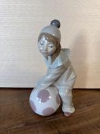Lladro Meisje met bal, Ophalen of Verzenden