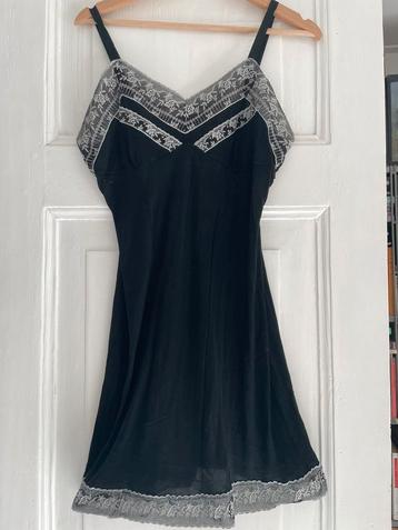 Vintage onderjurk, zwart, maat M beschikbaar voor biedingen
