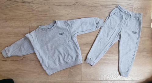 Jogging sets maat 110, Kinderen en Baby's, Kinderkleding | Maat 110, Meisje, Ophalen of Verzenden