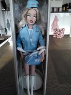 Intergrity stewardess first class met poppenstamdaard, Ophalen of Verzenden