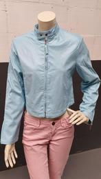 Lakjasje Foxy, lichtblauw, nepleer look. Maat M, mt 38. S25, Kleding | Dames, Tweedehands verkoop, Blauw, Ophalen of Verzenden