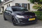 Volkswagen GOLF GTI Performance 2.0 TSI (300pk) Alcantara/Pa, 1345 kg, 4 cilinders, 1984 cc, Zwart