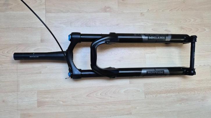 Fox 32 Float Rhythm MTB-voorvork inclusief remote Lock-out!, Fietsen en Brommers, Fietsonderdelen, Gebruikt, Mountainbike, Voorvork