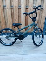 Stoere legergroene BMX !, Fietsen en Brommers, Fietsen | Crossfietsen en BMX, 16 tot 20 inch, Staal, V-brakes, Ophalen of Verzenden