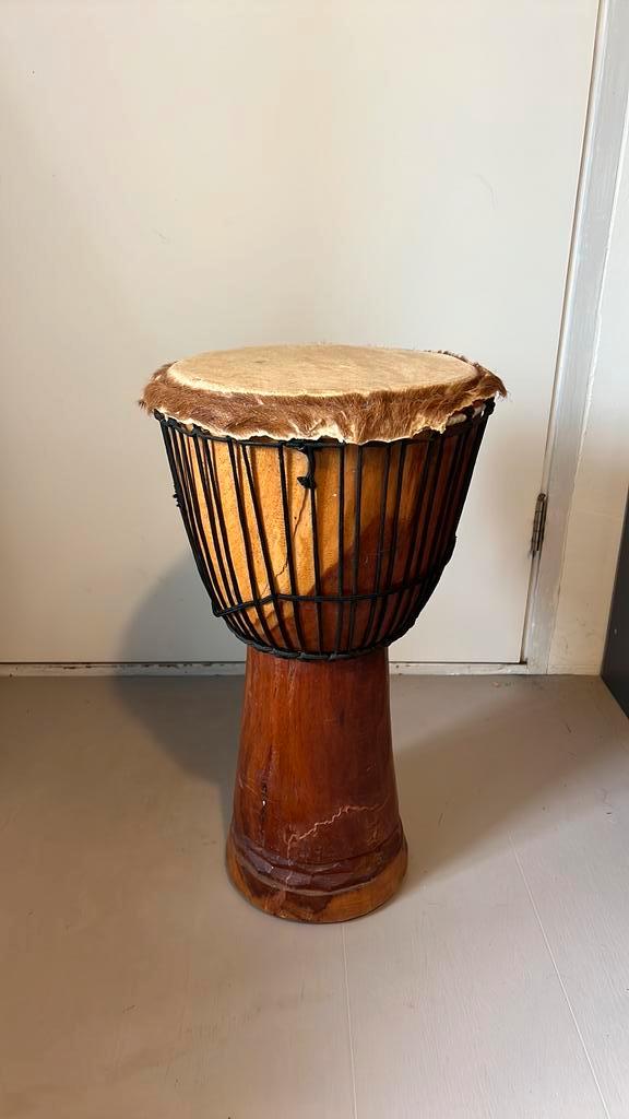 Djembe uit Mali, Muziek en Instrumenten, Percussie, Gebruikt, Overige soorten, Ophalen