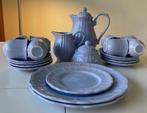 Koffieserviesje, Frans, 22-delig, Huis en Inrichting, Keuken | Servies, Verzenden, Zo goed als nieuw, Overige stijlen, Kop(pen) en/of Schotel(s)