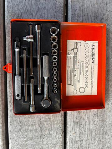 Carcraft Doppenset / Sleutelset 3/8” beschikbaar voor biedingen