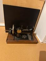 Oude naaimachine, Antiek en Kunst, Antiek | Naaimachines, Ophalen