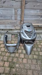 Piaggio zip 2000 kappen, Ophalen, Zo goed als nieuw