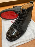 Christian Louboutin Lou Spikes Orlato maat 42, Christian Louboutin, Zwart, Ophalen of Verzenden, Sneakers of Gympen