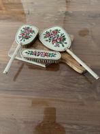 Engels kaptafelset petit point roosjes, Antiek en Kunst, Ophalen of Verzenden, Rechthoekig