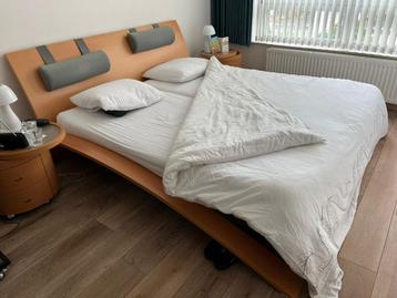 Design Auping twee persoons bed 180 x 200 beschikbaar voor biedingen