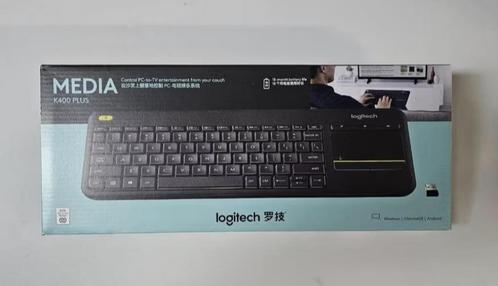Logitech K400 Plus - Draadloos Toetsenbord - QWERTY, Computers en Software, Toetsenborden, Nieuw, Qwerty, Draadloos, Multimediatoetsen