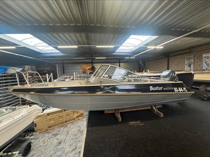 Buster magnum XXL, Watersport en Boten, Vis- en Consoleboten, Gebruikt, 70 pk of meer, 6 meter of meer, Benzine, Buitenboordmotor