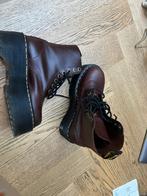 Dr. Martens pascal max  boots bruin met plateau nieuw 37, Bruin, Lage of Enkellaarzen, Nieuw, Ophalen of Verzenden