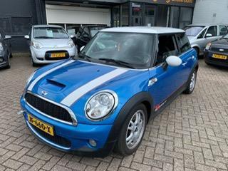 Mini Cooper S 1.6 170PK / COOPER S / ( MOTER DEFECT ) beschikbaar voor biedingen