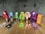 6x Rainbow High poppen en kledingkast, Kinderen en Baby's, Speelgoed | Poppen, Overige typen, Zo goed als nieuw, Verzenden