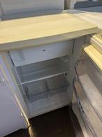 Whirlpool Tafelmodel koelkast met vriezer schoon, Witgoed en Apparatuur, Koelkasten en IJskasten, Gebruikt, Minder dan 85 cm, Ophalen of Verzenden