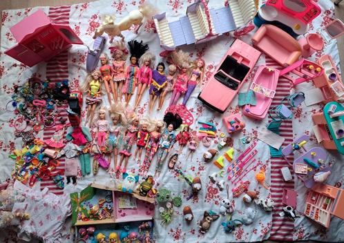 Vintage Barbie, Num Noms, Pinypon, etc Gratis ruil cadeaubon, Kinderen en Baby's, Speelgoed | Poppen, Gebruikt, Barbie, Ophalen of Verzenden