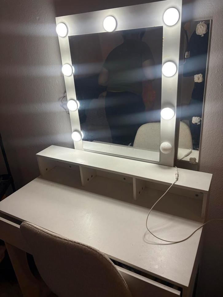 Kaptafel met Lichtjes - Make-up Tafel, Huis en Inrichting, Tafels | Kaptafels, Gebruikt, 100 tot 150 cm, 50 tot 100 cm, Hout, Ophalen